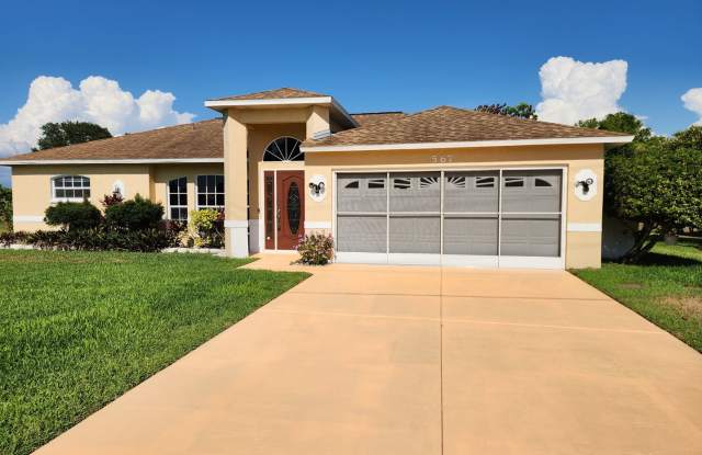 BEAUTIFUL 3 BR / 2 BA HOME AVAILABLE IN MIRROR LAKES photos photos