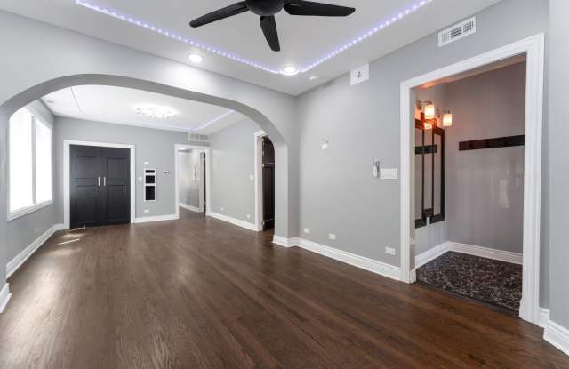 1414 S 58th Avenue Gallery 2