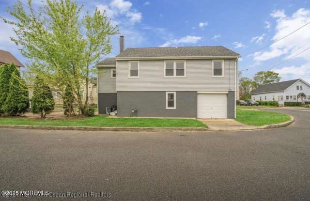 146 James Street unit: Rear photos photos