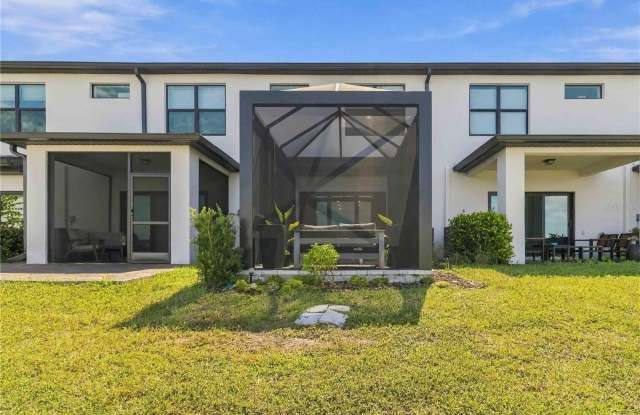 6404 SILVERSTAR Drive Gallery 3