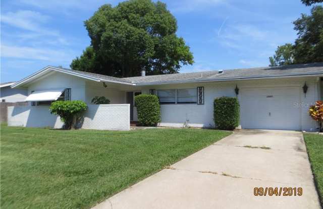 2895 DEL RIO DRIVE Gallery 2