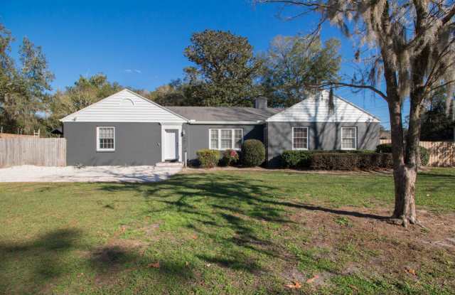 Beautiful House at 507 NW 19th Street photos photos