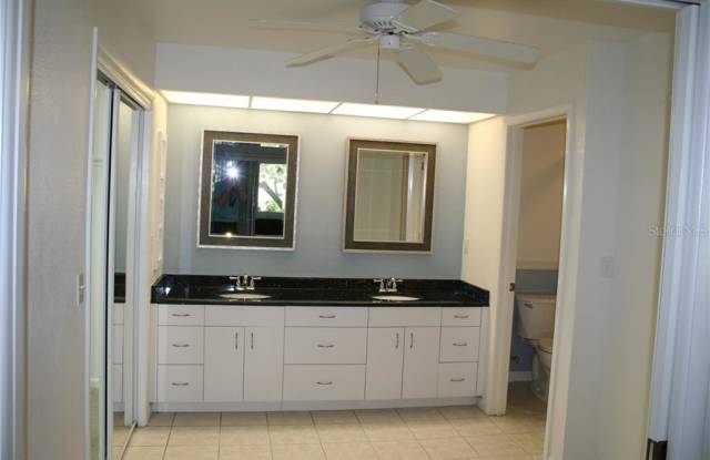 3078 EAGLES LANDING CIRCLE W - 3078 Eagles Landing Circle West, Clearwater, FL 33761