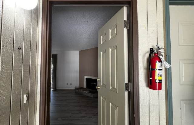 3320 Willow Court SE photos photos