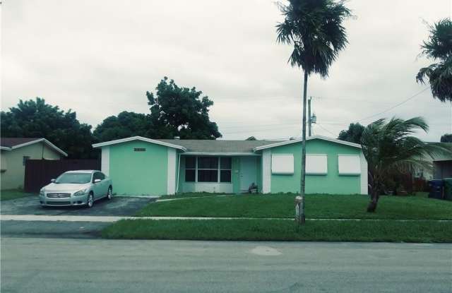 2630 NW 42nd Terrace photos photos