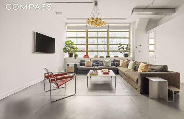 195 Hudson Street photos photos