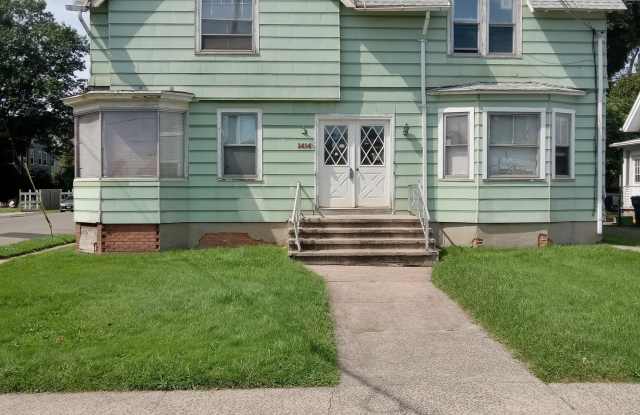1412-1414 Dixwell Avenue Gallery 1