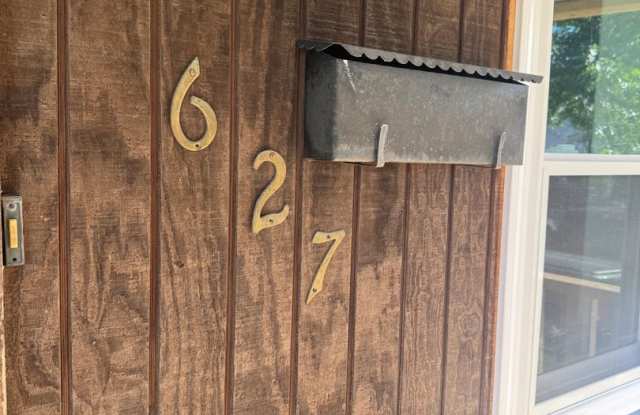Video in Pictures! Pittsburgh Riverfront Neighborhood 2 Bedroom House photos photos