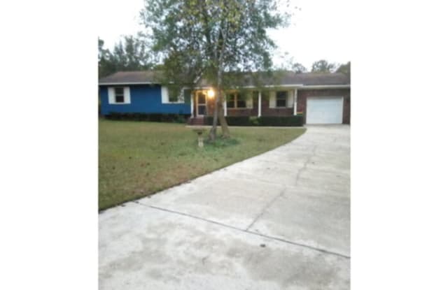 3388 Hawthorne Street - 3388 Hawthorne Street, Hope Mills, NC 28348