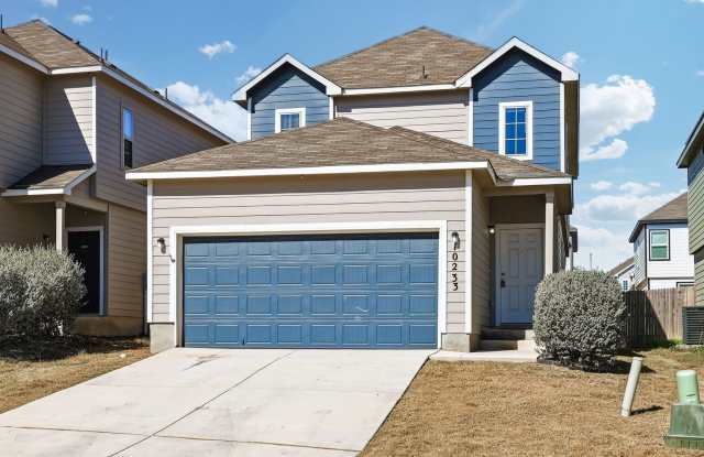 Contemporary Comfort in Melissa Ranch photos photos