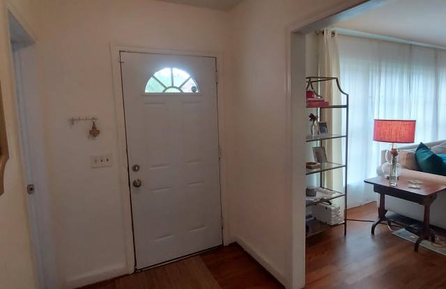 4522 Wieuca Road Northeast Gallery 2