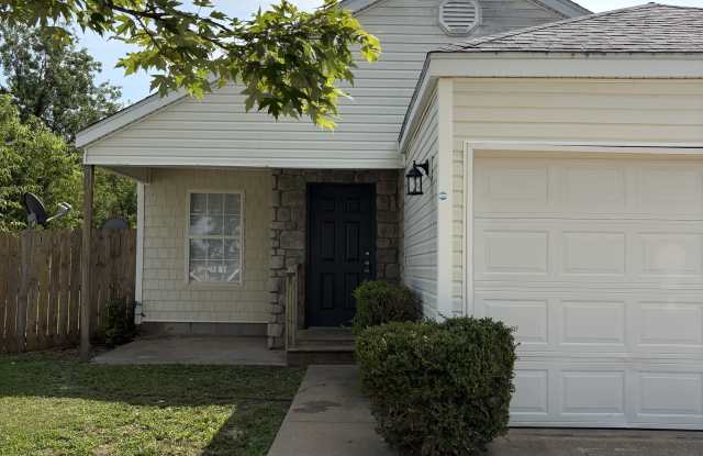 601 Cedarbrook Court Gallery 2
