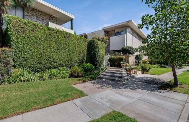 4257 W Sarah Street - 4257 Sarah Street, Burbank, CA 91505