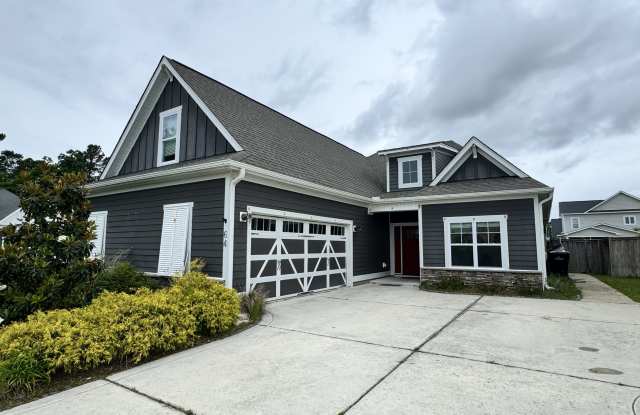 64 Evergreen Lane photos photos