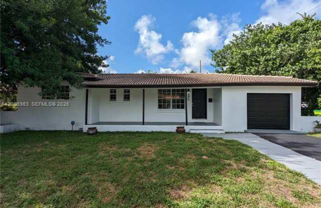 490 NW 90th St # 490, El Portal, FL 33150 Gallery 3