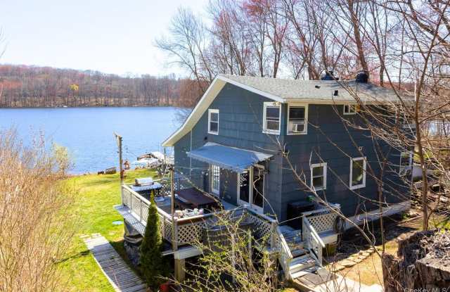 451 E Main Street photos photos