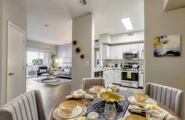 South Valley Ranch Apartments Gallery 3