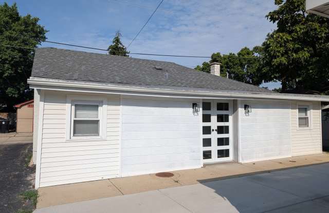 931 Dunlop Avenue Gallery 1