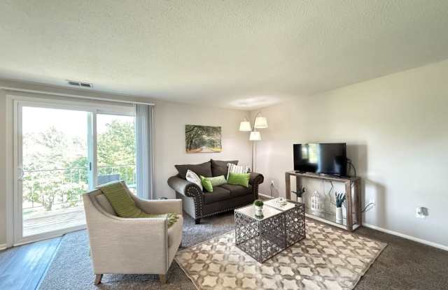 Ashmore Trace Apartments of Greenwood Gallery 3