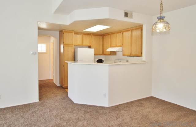 11852 Scripps Creek Gallery 3