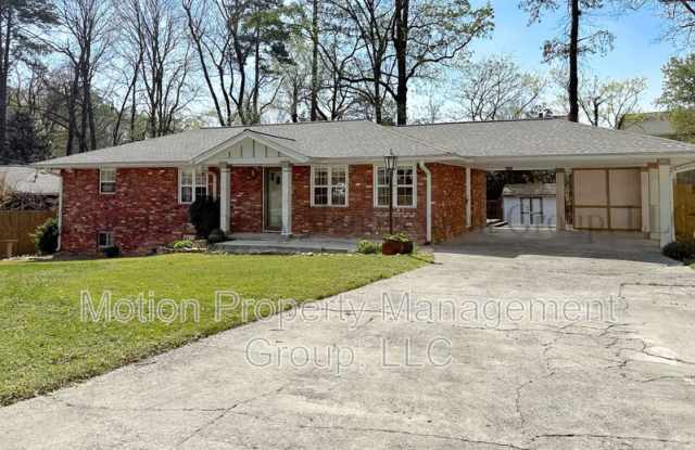 2502 Little John Trl SE photos photos