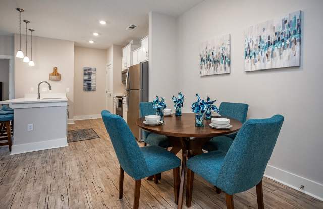 Farragut Junction Apartments Gallery 4