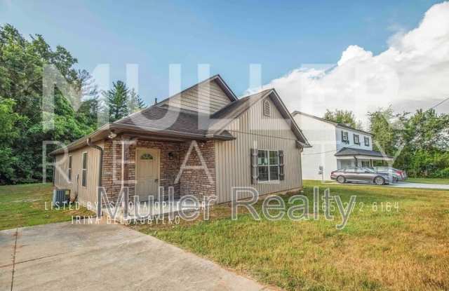 2126 Brooks Avenue photos photos