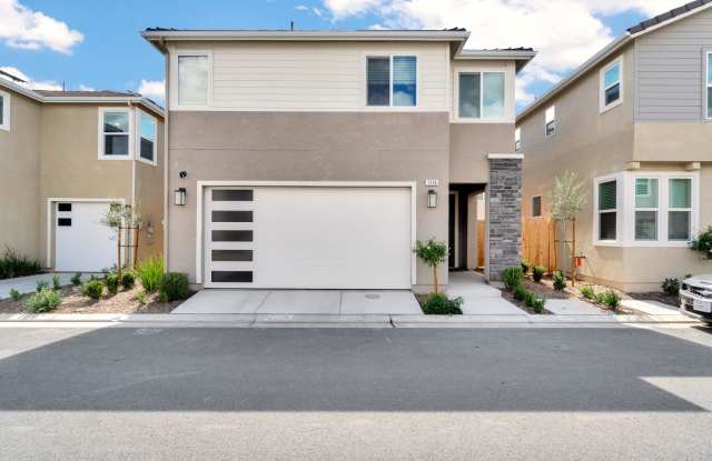 1116 Encore Way West photos photos