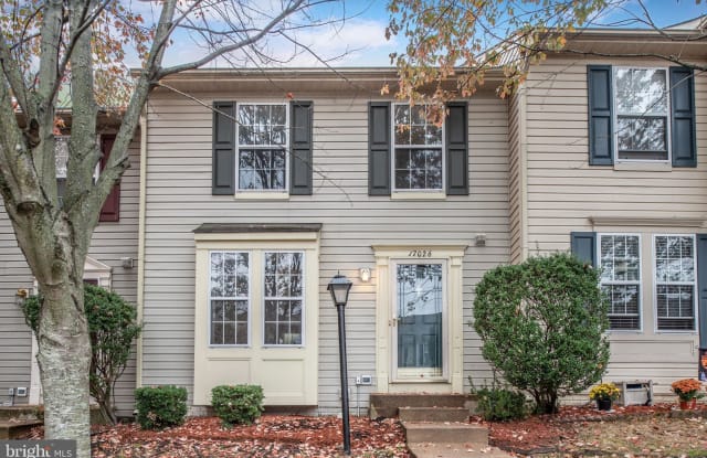 17026 POINT PLEASANT LANE - 17026 Point Pleasant Lane, Cherry Hill, VA 22026