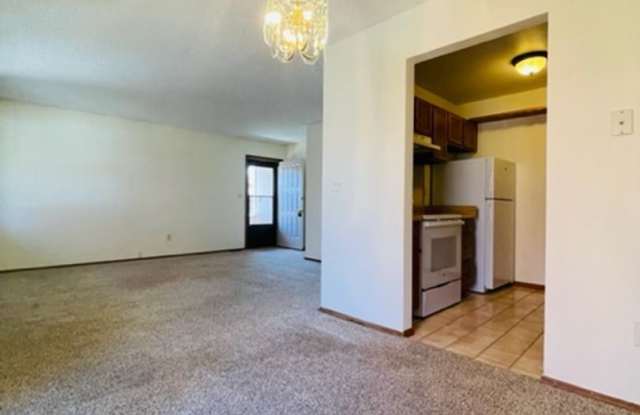 1105 Bacchus Dr. #D Gallery 3