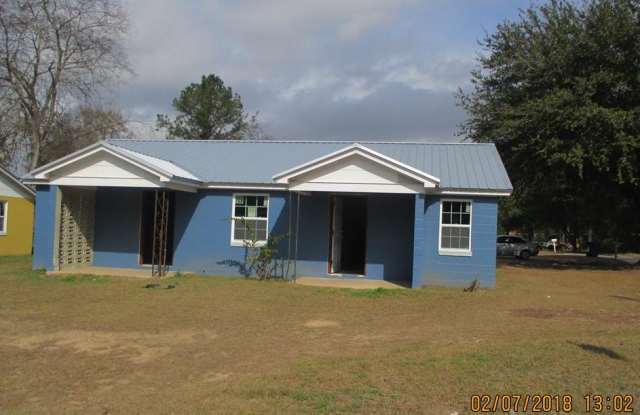 201 Barton Ave - B - 201 Barton Avenue, Albany, GA 31701