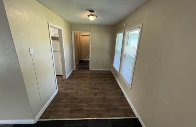 1102 Stewart, Killeen Gallery 3