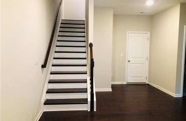 327 Beacons Place Gallery 2