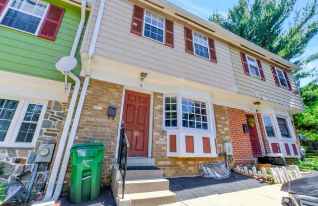 Move in ready 3 bedroom 2.5 Bath in Gaithersburg! photos photos