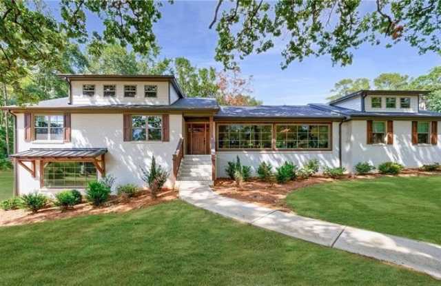 9585 Hutcheson Ferry Road - 9585 Hutchesons Ferry Road, Chattahoochee Hills, GA 30268