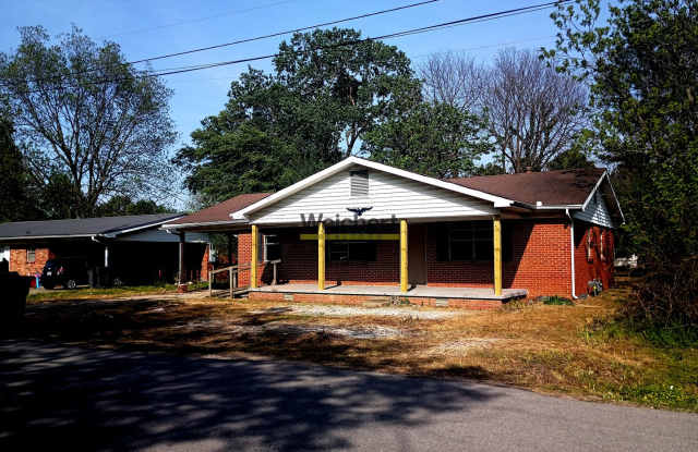 Remodeled 3bed/1bath with fenced backyard photos photos