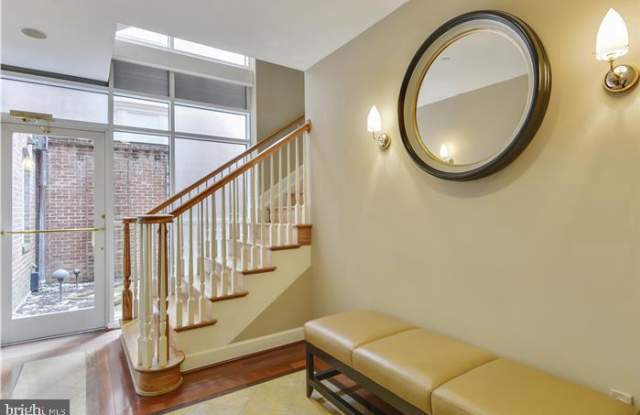 2125 S ST NW #4 Gallery 2