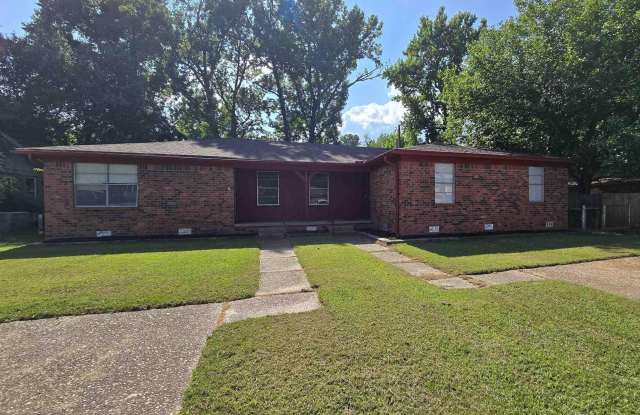 617 Brierly Drive photos photos