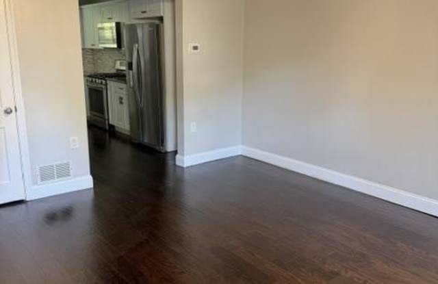 235 RIVERTHORN Road Gallery 2