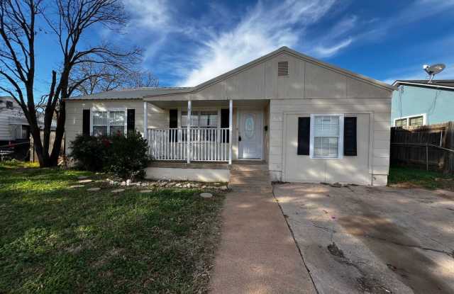 Beautiful 3 bedroom 2 bath home! photos photos