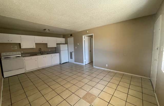 50% OFF Your First Month's Rent with Approved Credit Gallery 4