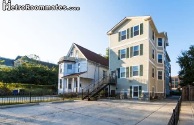 728 Lawrence - 728 Lawrence St NE, Washington, DC 20017