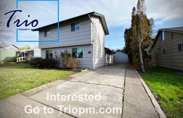 2487 Friendly St - 2487 Friendly Street, Eugene, OR 97405