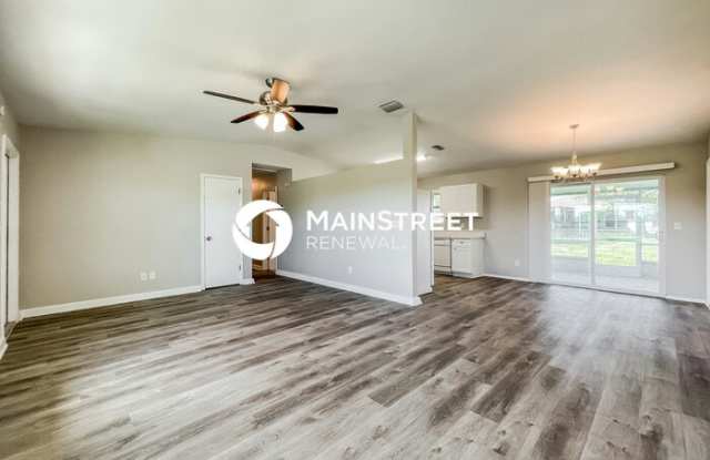2626 Northeast 20th Place Gallery 4