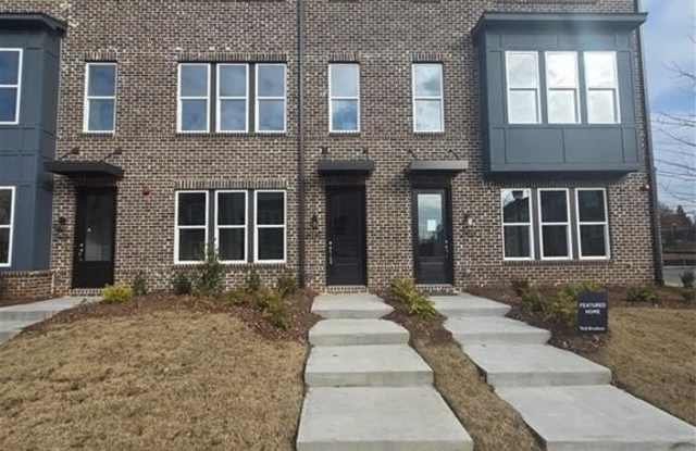 2449 Red Maple Xing SE photos photos