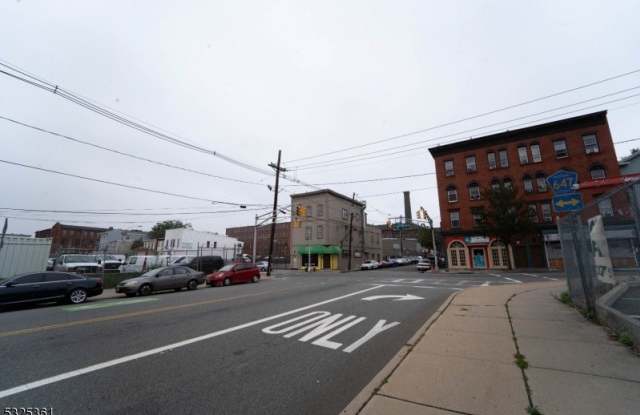 331 Straight St - 331 Straight Street, Paterson, NJ 07501