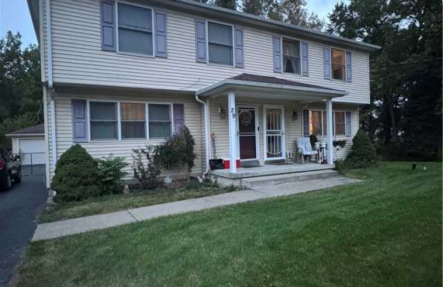 29 Henrietta Avenue Gallery 1