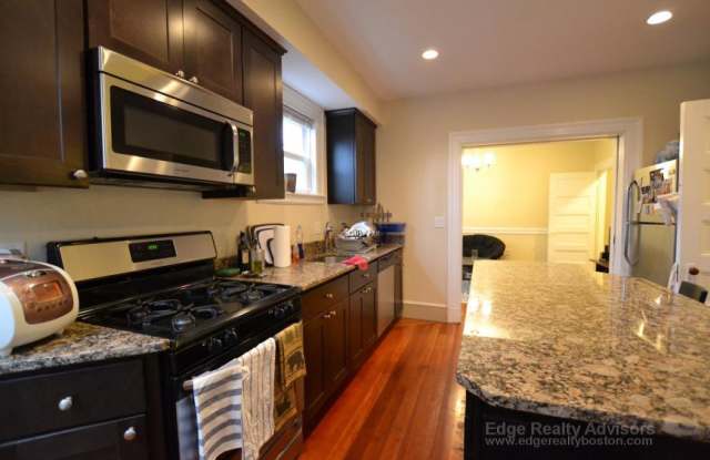 75 Leicester St. photos photos