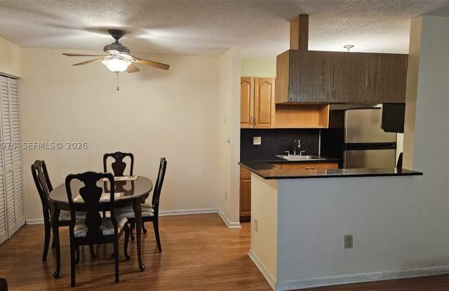 9717 W Mcnab Rd Gallery 1