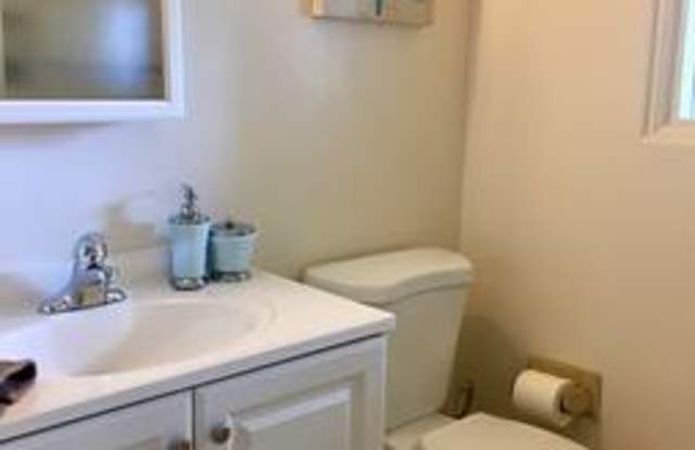 2827 Bayside Lane-1 Gallery 4
